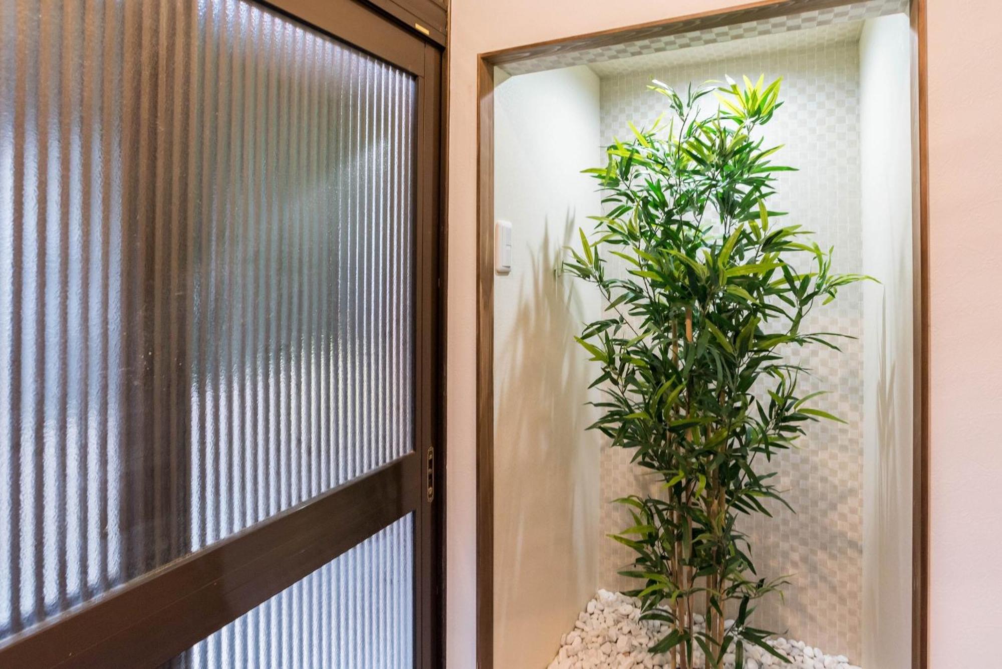 Bijou Suites Ten Osaka Esterno foto